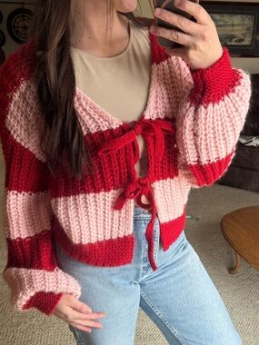 Striped Tie-Front Chunky Knit Sweater - Red & Pink